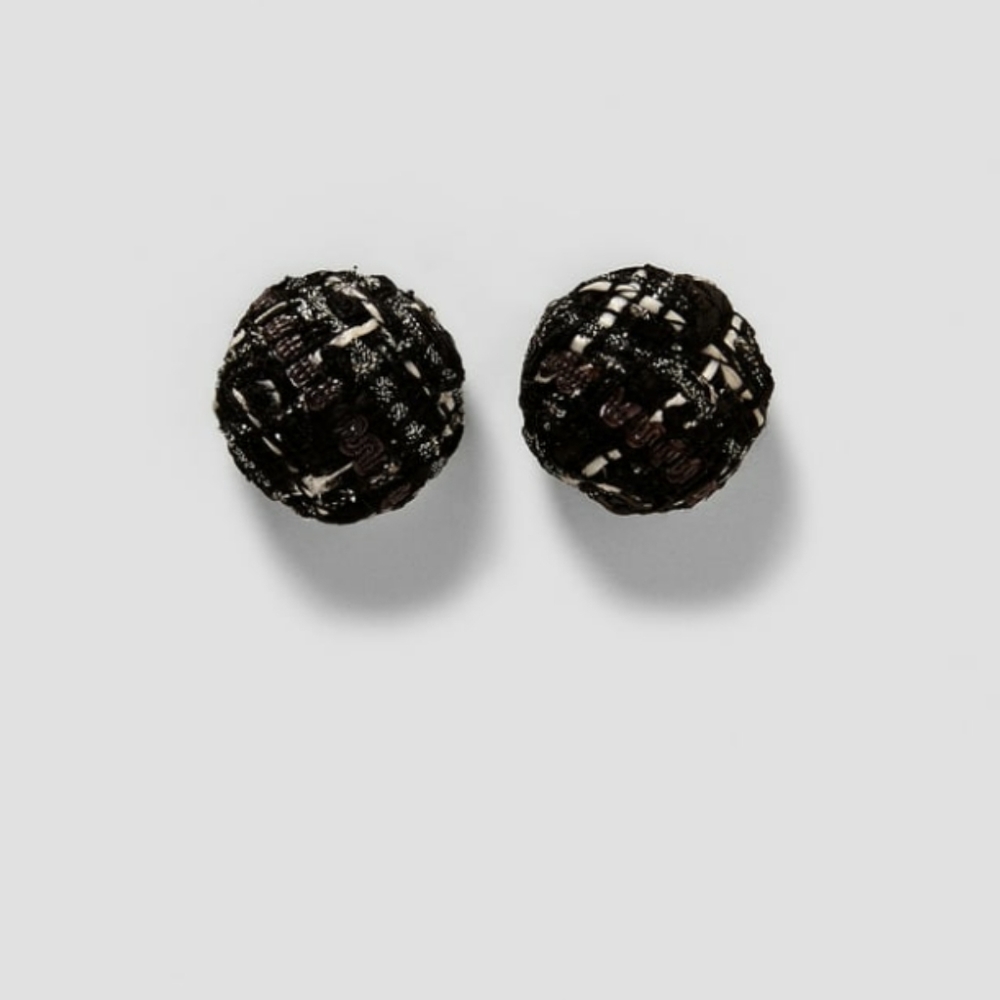 ZARA Round Tweed Earrings